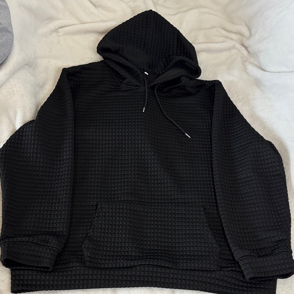 Men's Black Textured Hoodie